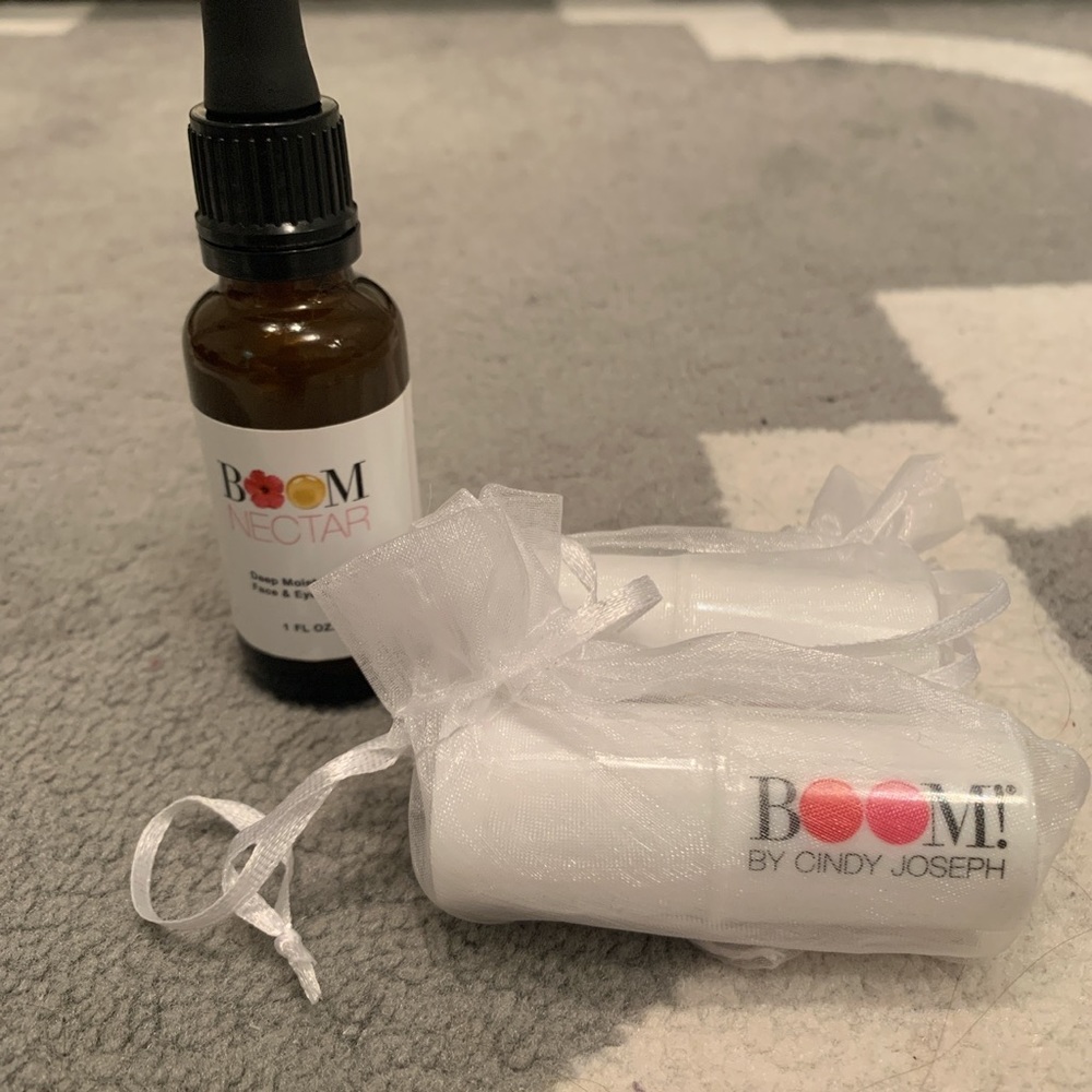 Boom! By Cindy Joseph Gift Set